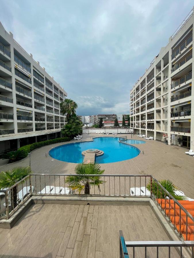 Residencial Michelangelo Apartment Salou Exterior foto